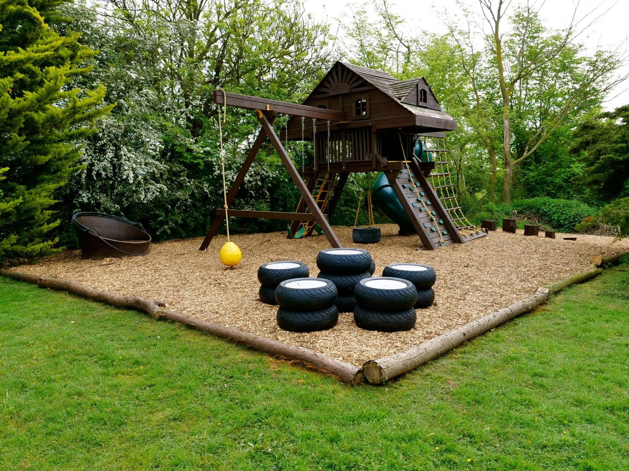 Deluxe 4 Or 5 Bed House With Hot Tub, Cinema Room Sleeps 15 Saffron Walden Zewnętrze zdjęcie